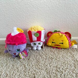 NWT Shopkins Ice Cream Queen Poppy Corn Taco Terrie Plush Stuffed Toy Food